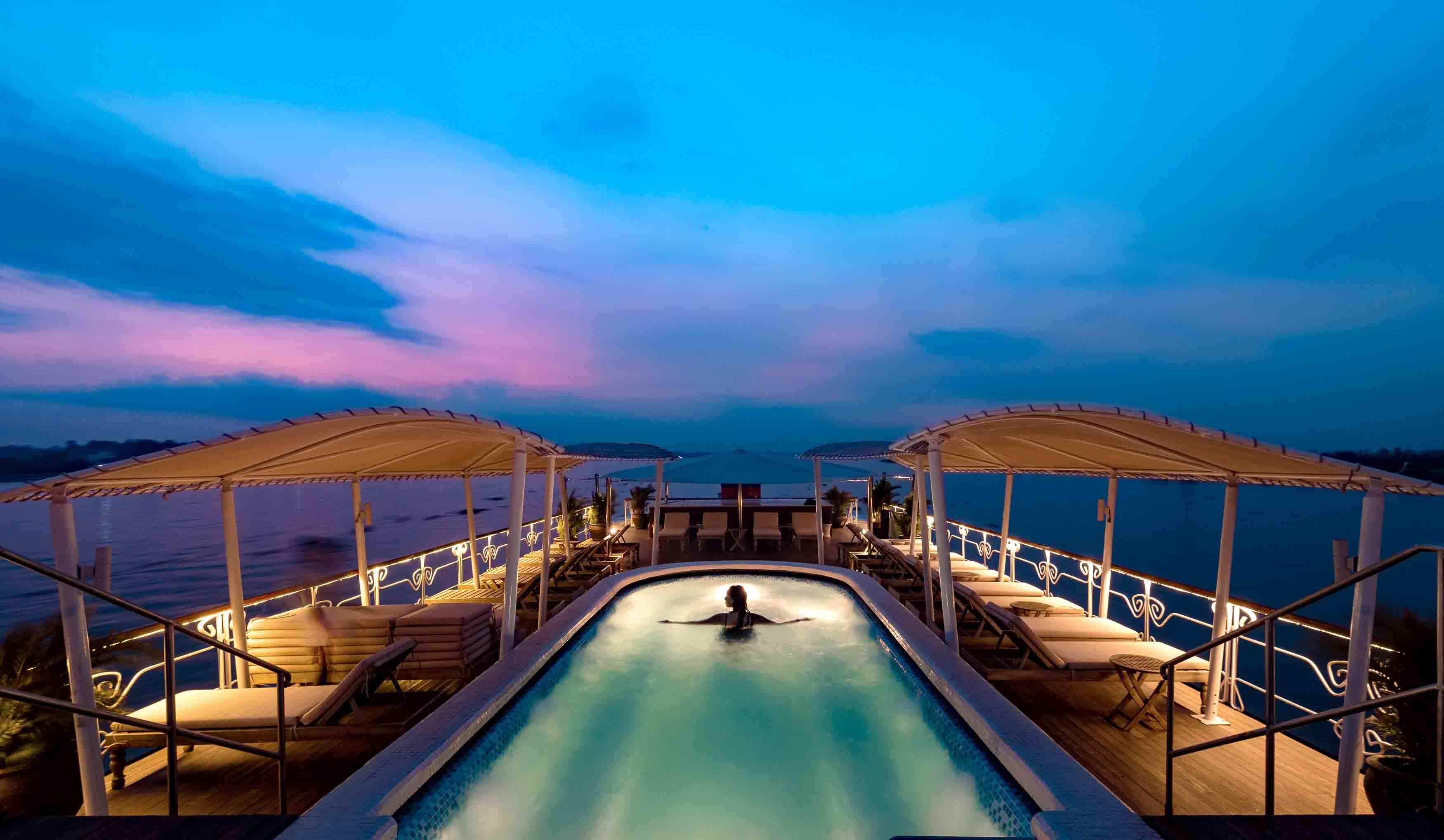 Luxury Cruise_ Serva Travel 